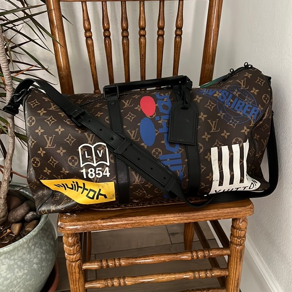 Louis Vuitton Keepall Bandouliere Bag - Picture 2 of 16